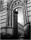 Gateway to Piazza del Duomo